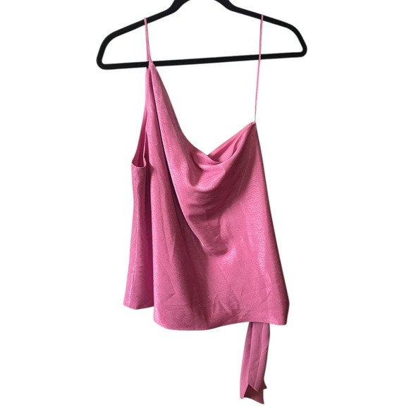 Leyden “Glitz & Glam” Top - Picture 7 of 8